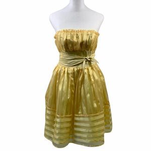 Betsey Johnson Gold Strapless Pleated Cocktail Dress